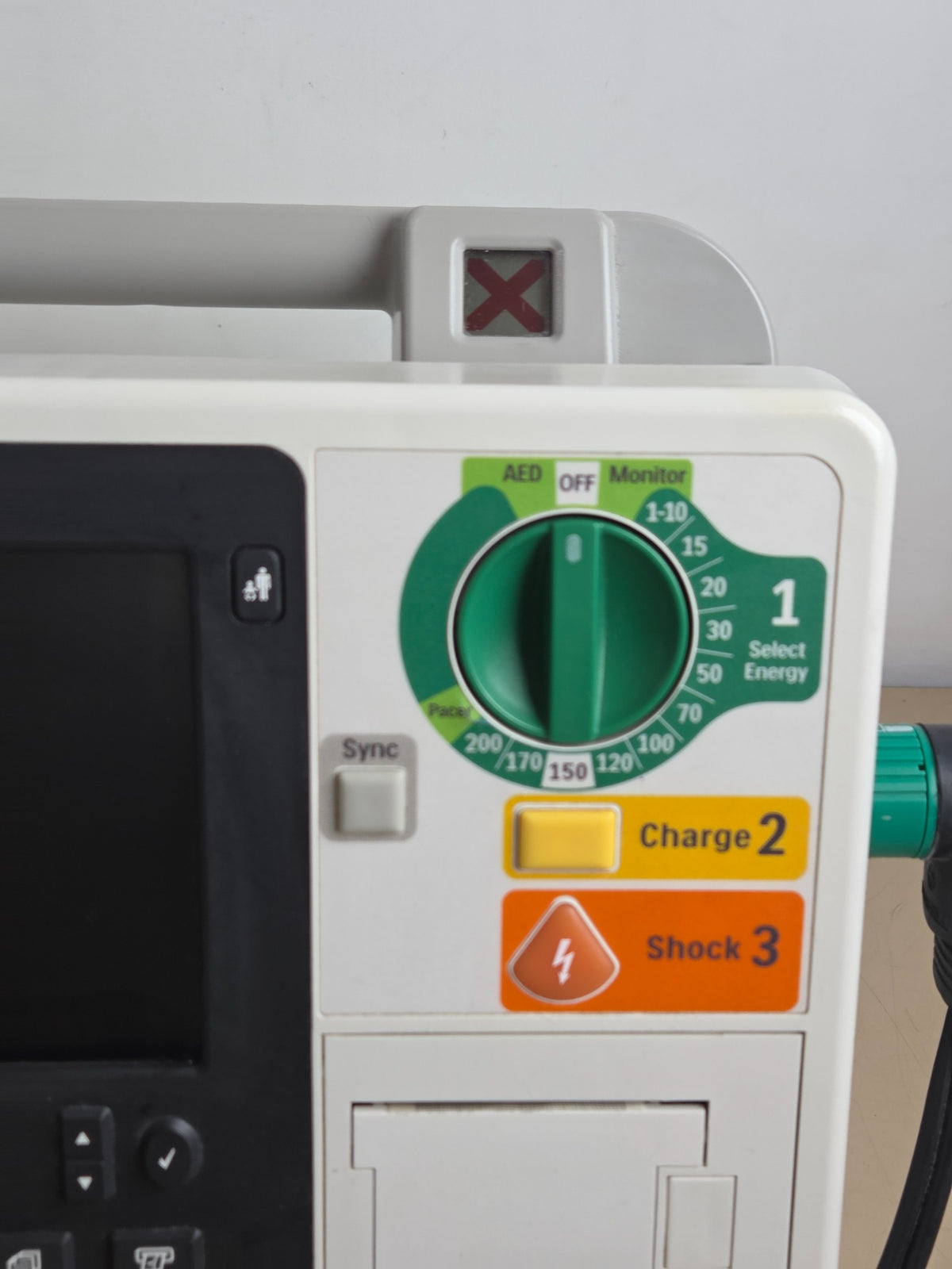 Philips HeartStart XL+ AED monitor manual energy selector and charge shock controls