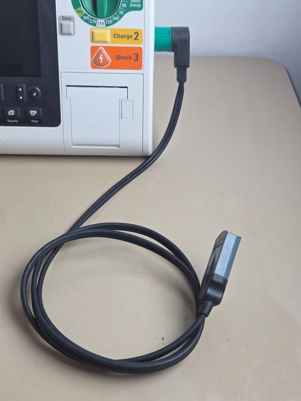 Philips HeartStart XL+ therapy cable included