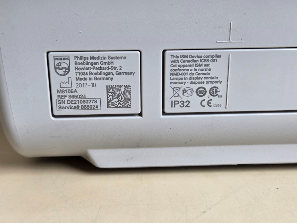 Philips IntelliVue MP5 M8105A manufacturer label and CE marking