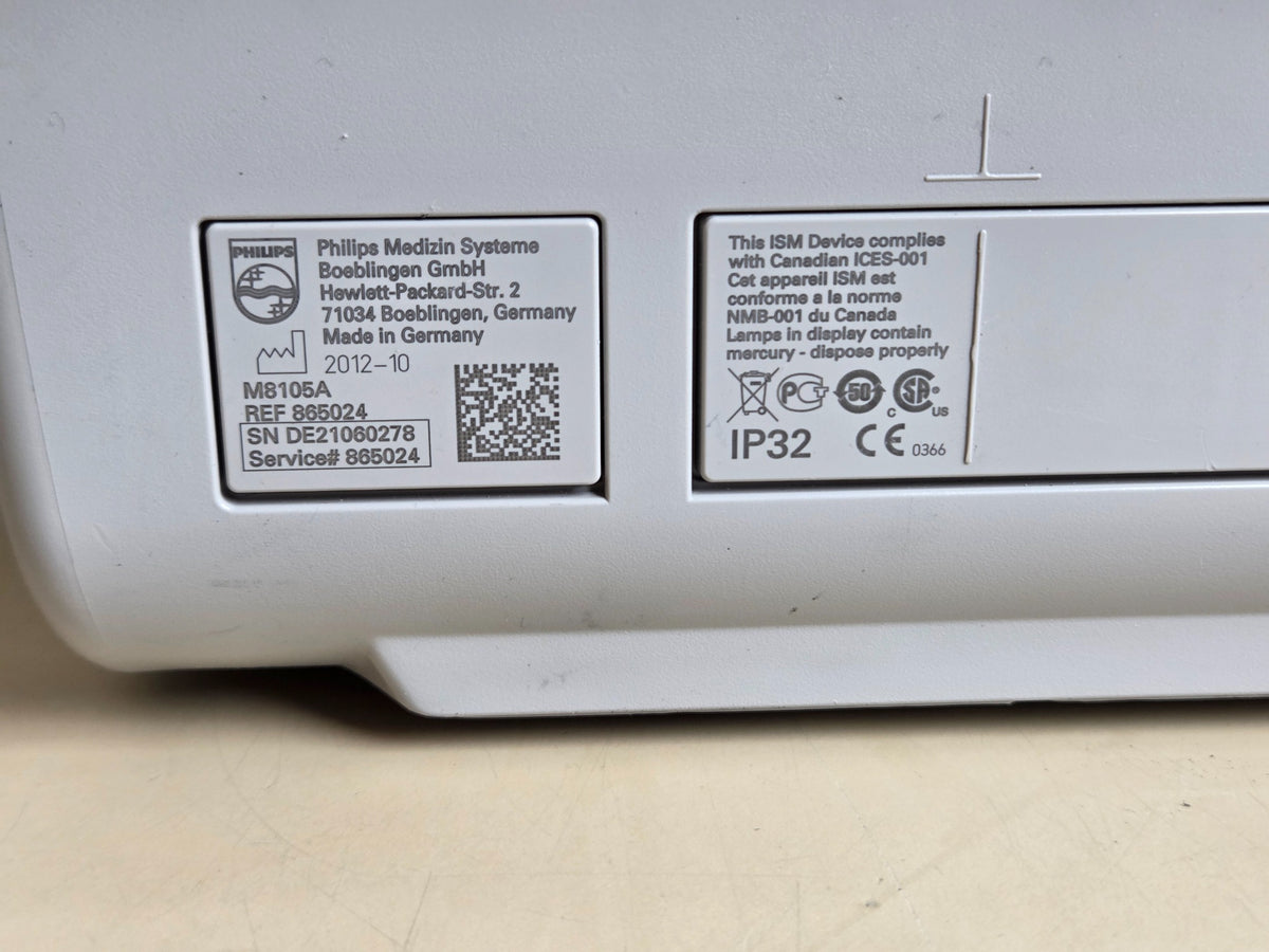 Philips IntelliVue MP5 M8105A manufacturer label and CE marking