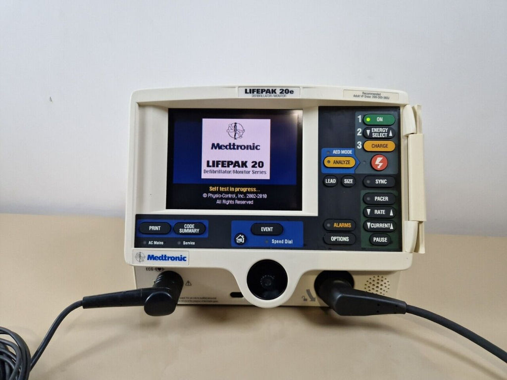 PHYSIO-CONTROL 20e pacer with ECG cable - Medtronic Physio Control lifepak 20E Monitor
