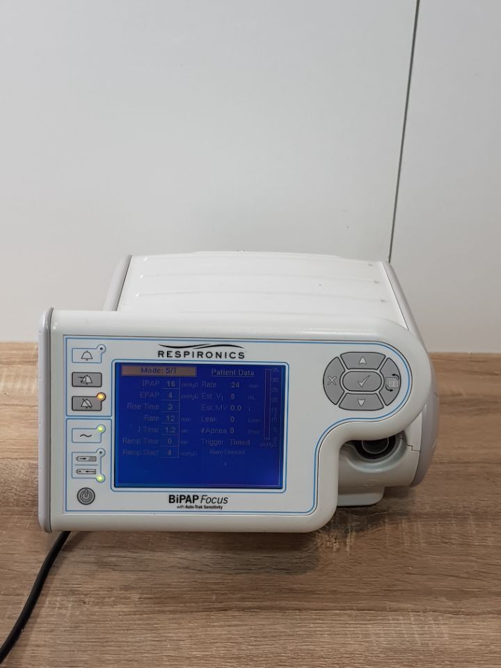Philips Respironics BiPAP Focus with Auto-Trak sensitivity