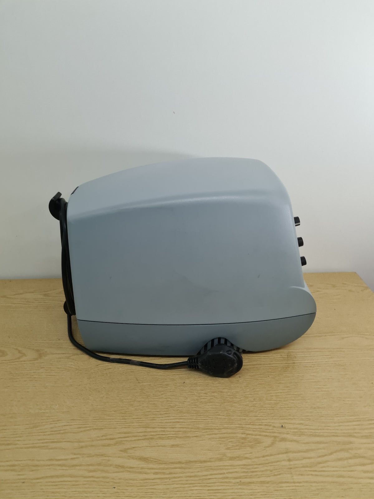 Respironics CoughAssist CA-3200 side view