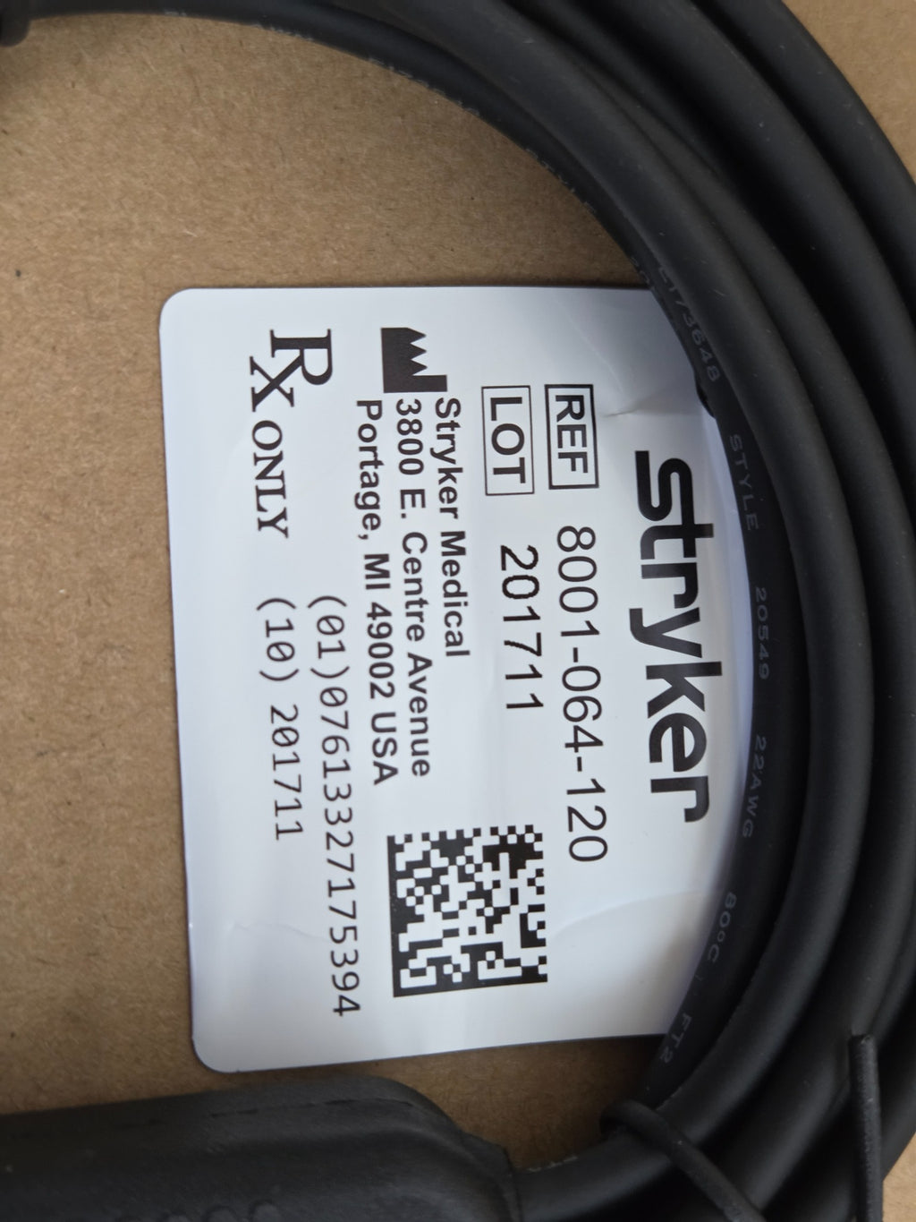 Stryker 8001-064-120 product label lot 201711