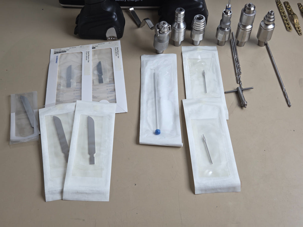 Synthes saw blades drill bits and accessories included in set