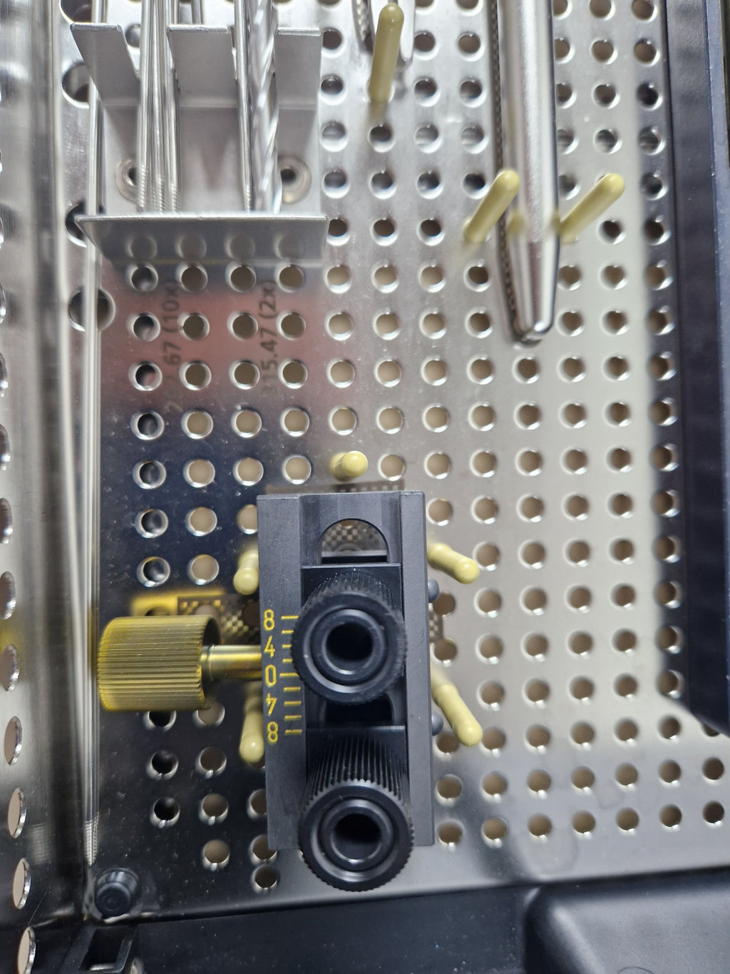 Synthes UFN lower tray drill and guide instruments detail