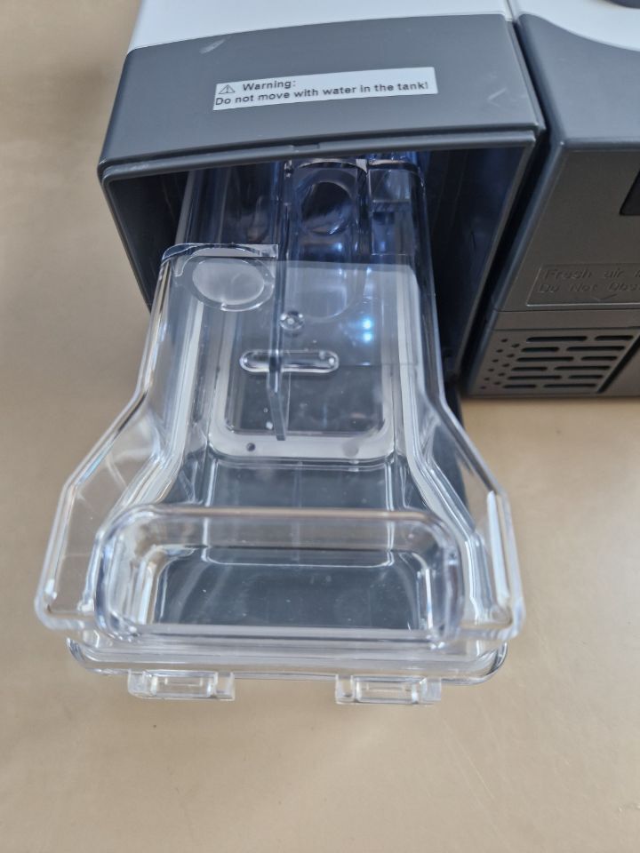 SYSMED CPAP with humidifier photo 13