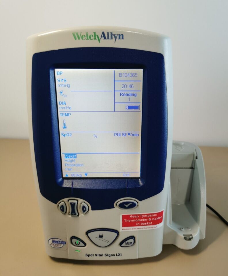 Welch Allyn Spot Vital Signs LXI patient monitor with Braun thermometer