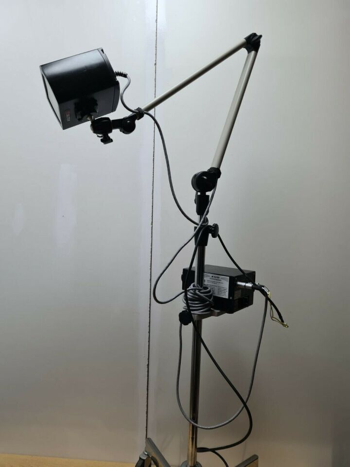 XLTEK XLPS-1 photic stimulator with stand