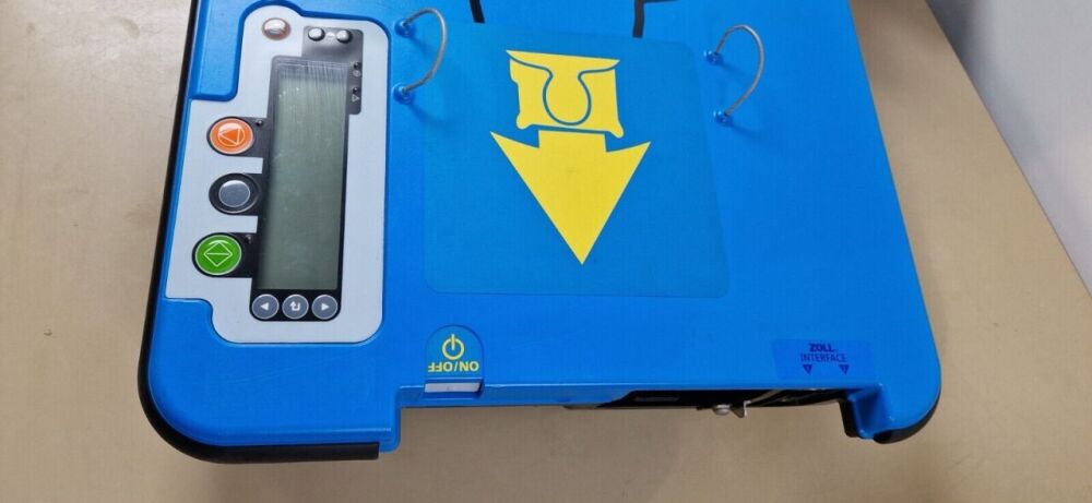 ZOLL AutoPulse Plus Model 100 photo 7