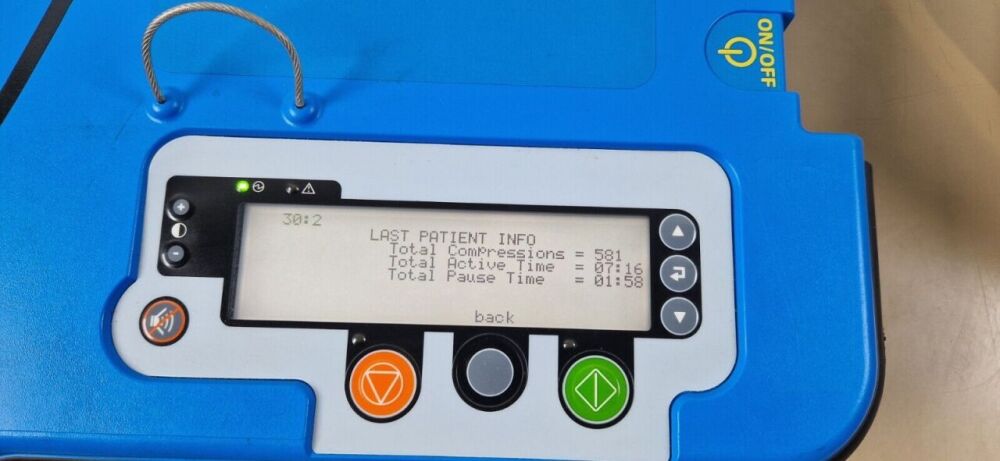 ZOLL AutoPulse Plus Model 100 photo 8